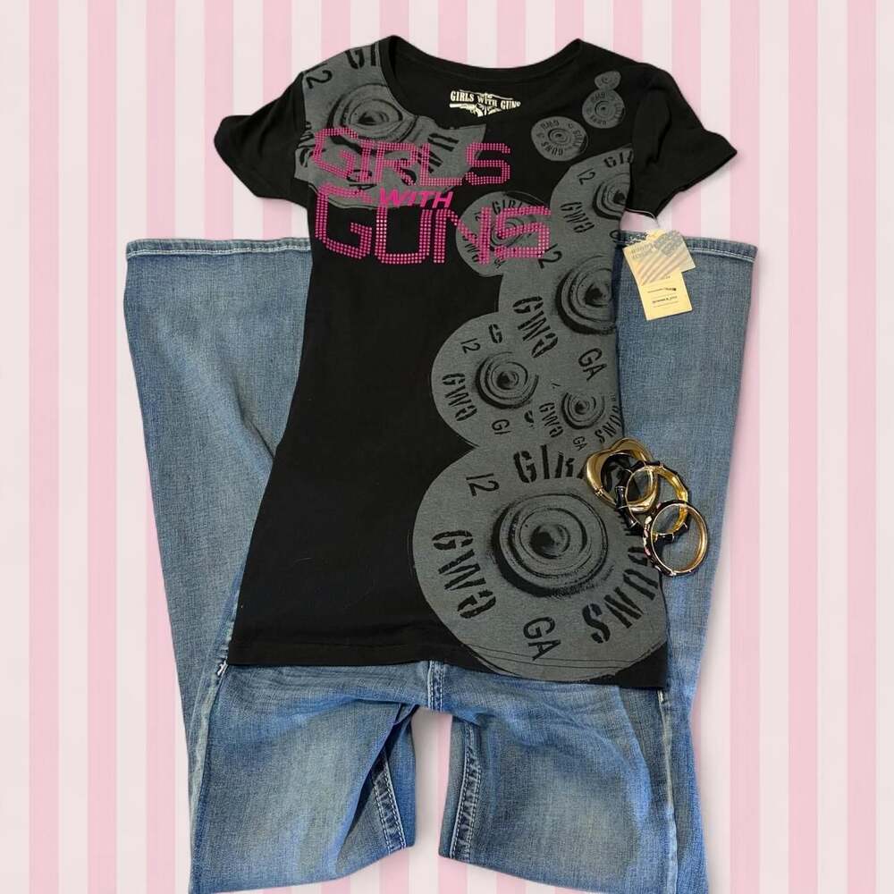 Girls With Guns GWG Graphic Studded T-Shirt Black Medium